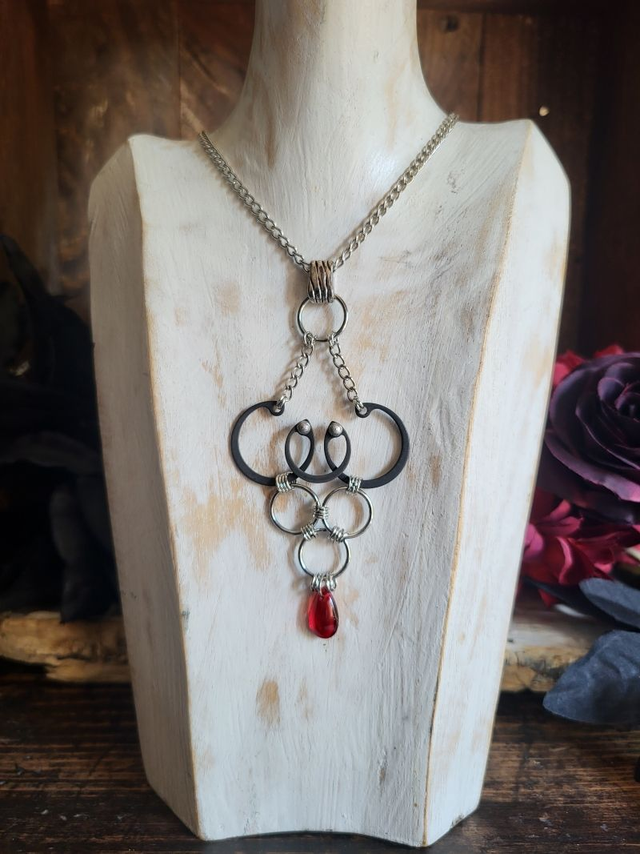 Collier Néo Circlips "Accroche Sang"