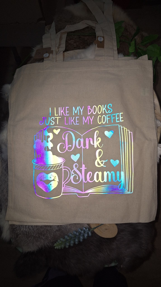 9011. Reflecterende regenboog Tote