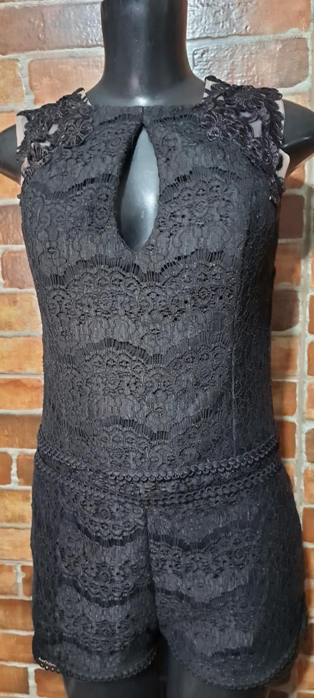 Macaquinho Preto de Renda. T/M