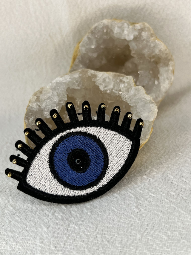 Broche Oeil de protection