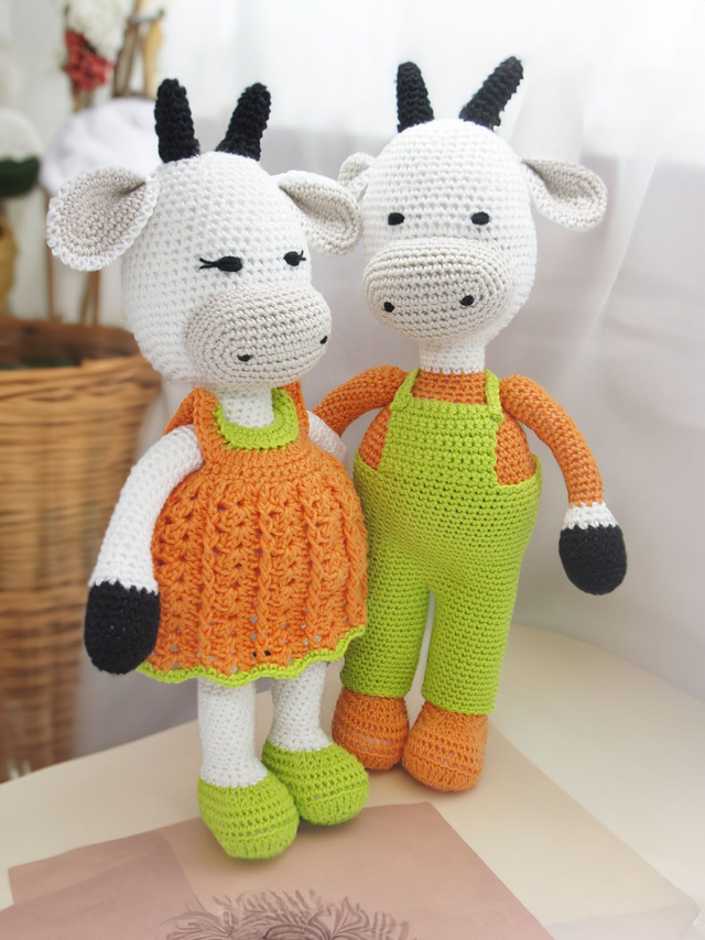 Doudous M. &amp; Mme. Vache 