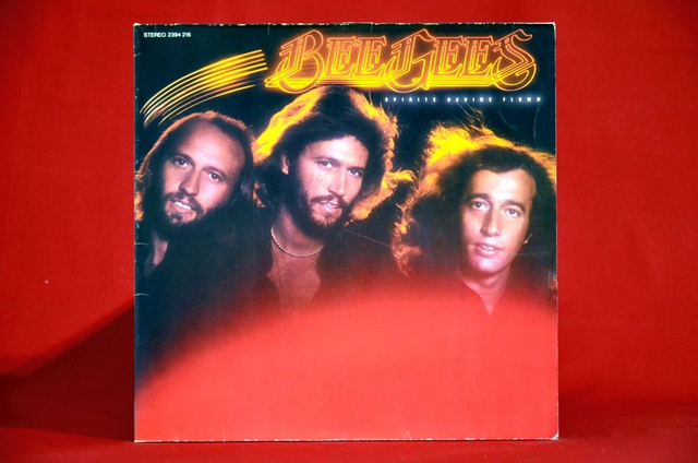 Bee Gees - Spirits Having Flown (Gatefold) (1979)