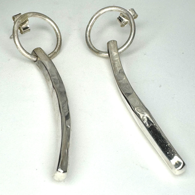 Swinging ingot earrings