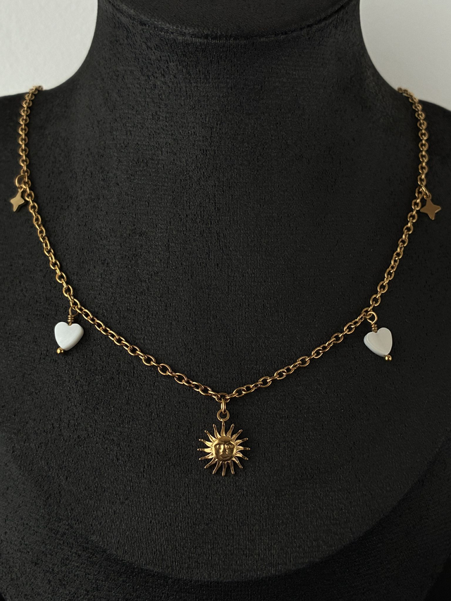 Collier Soleil Nacré Doré
