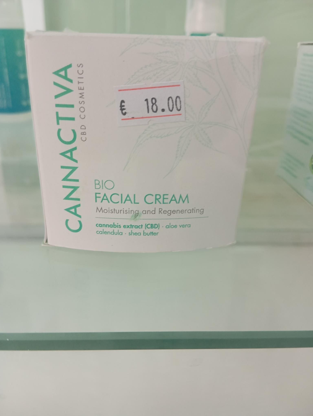 Crema facial