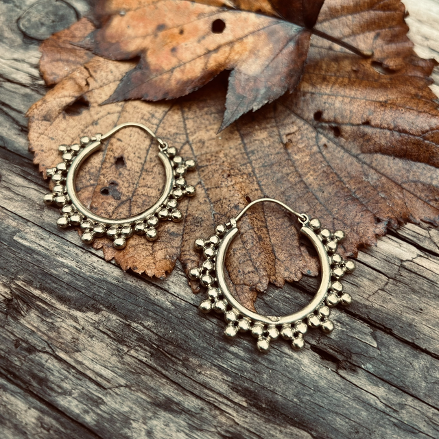 PETITE CRÉOLE ANNEAU DORÉ AJOURÉ 