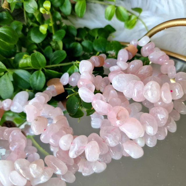 Rose quartz mixed sized beaded bracelet 