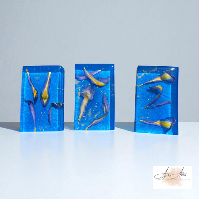 Mini rectangle ornament 