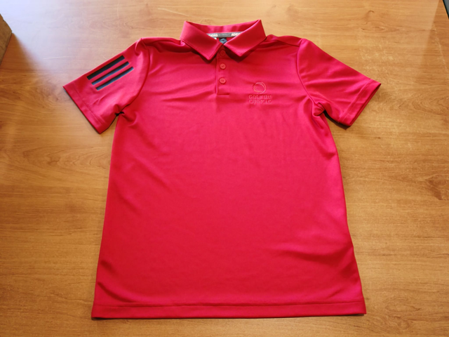 Polo rouge en 12 ans