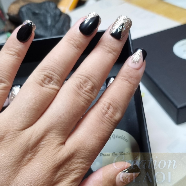 Black pink Gold little Carré S créer sur commande délai de 7jours ouvrable