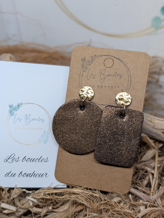 Boucles d&#039;oreilles Asymétrique bronze as013