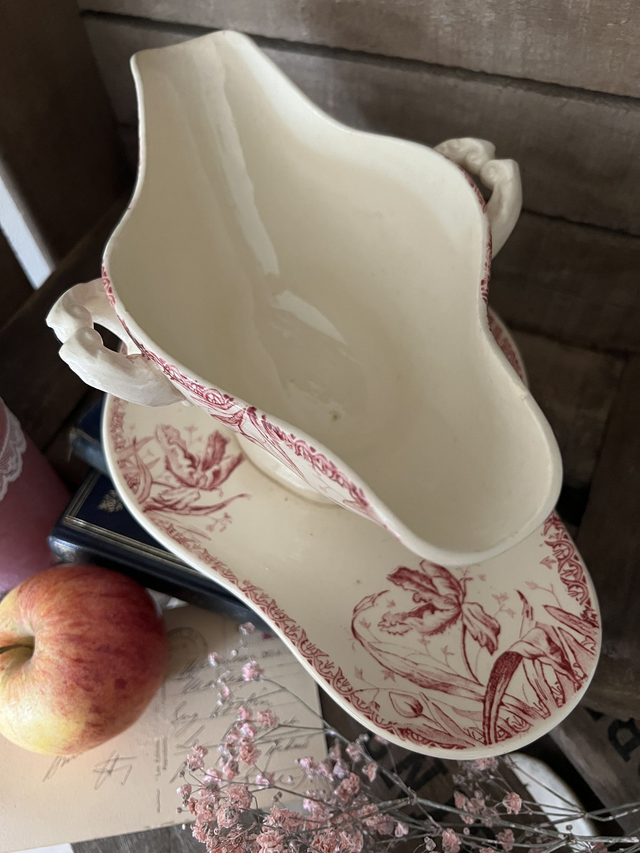 TULIPES - Saucière de la manufacture de Gien - Terre de Fer