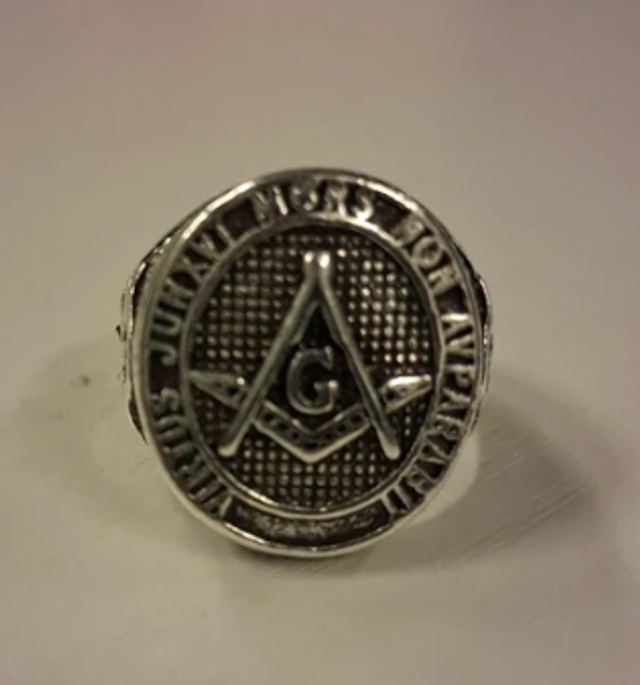 Punk / Gothic ringen maat 19–21 