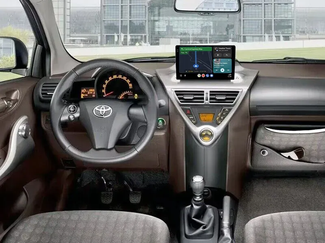 Toyota IQ / Scion iQ 2008-2016 Apple Carplay & Android Auto