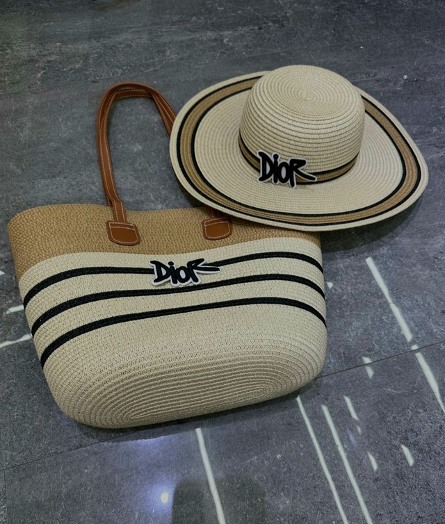 Sac et chapeaux CD