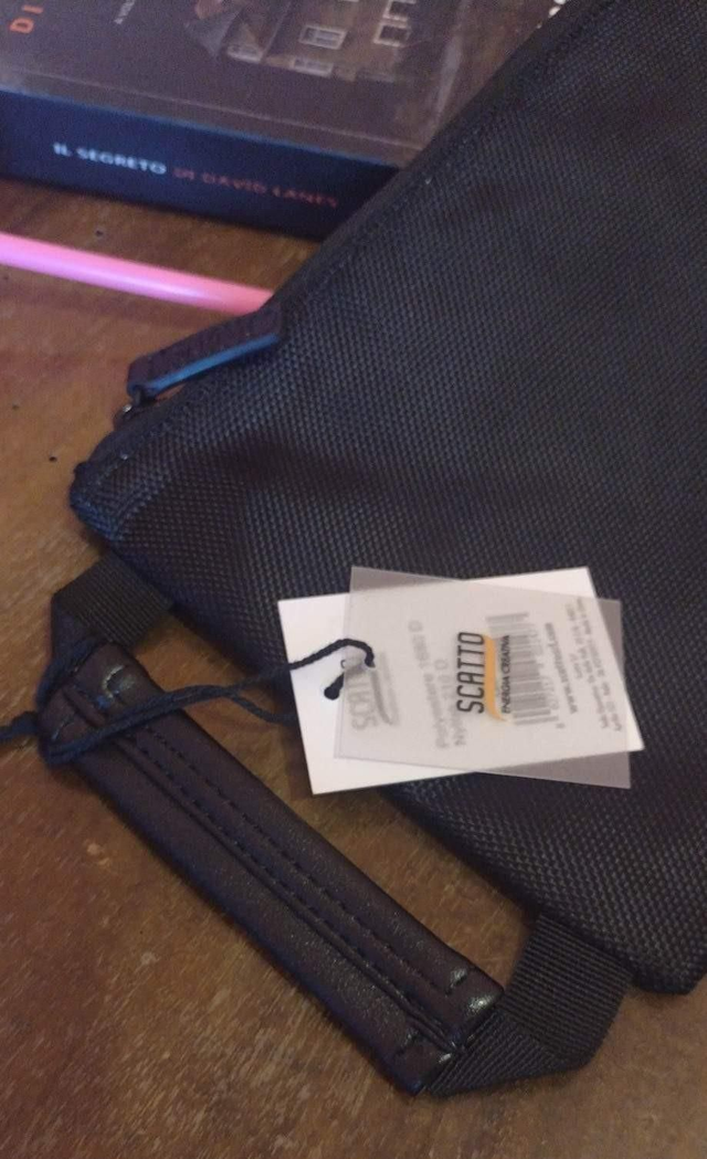 𝗣𝗢𝗖𝗛𝗘𝗧𝗧𝗘 𝗡𝗘𝗥𝗔 ©