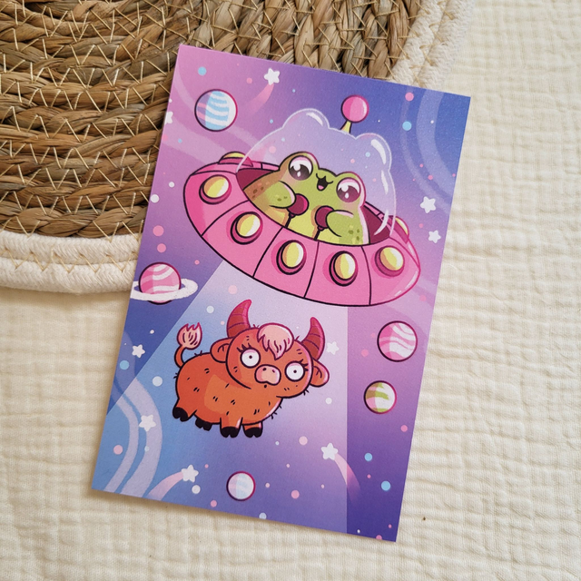 Grenouille , soucoupe et vache