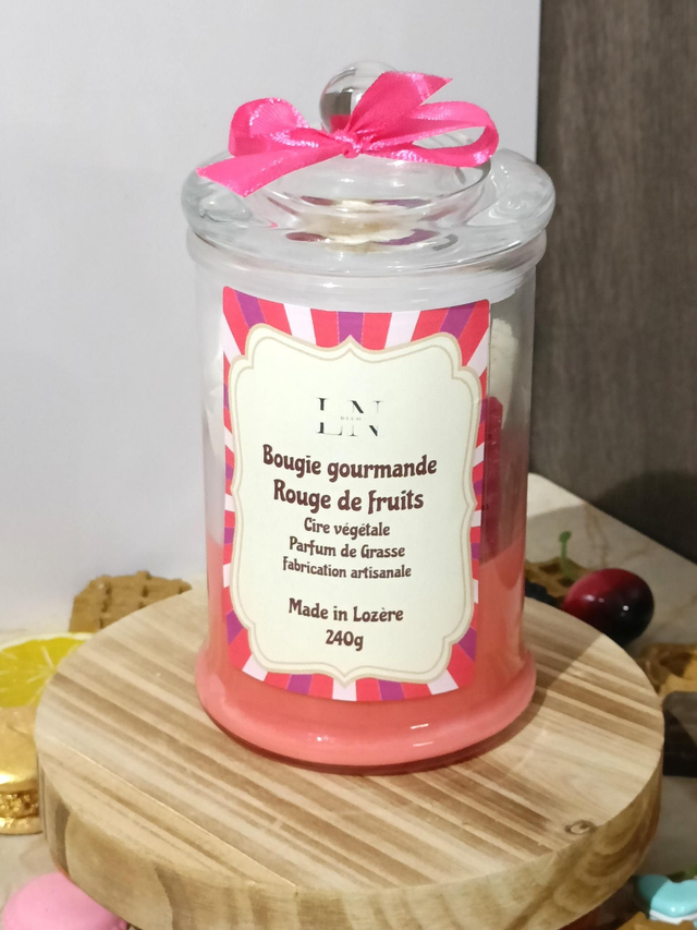 Bougie bonbonnière gourmande rouge de fruits