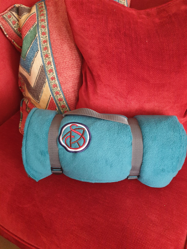 ORA Rug Roll Picnic Rug - Teal - 145x145cm