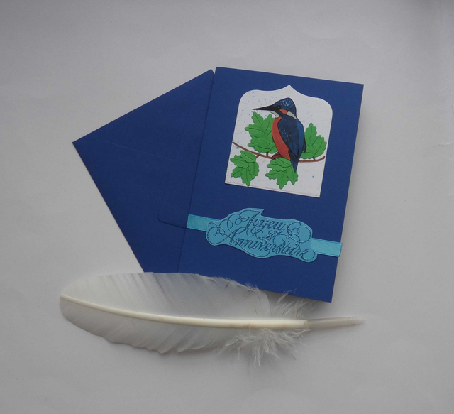 Joli martin-pêcheur pour un anniversaire