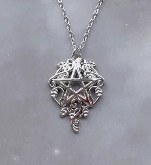 Ivy Covered Pentagram Steel Necklace 
