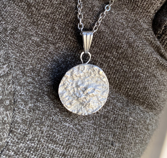 Outlander location - round pendant