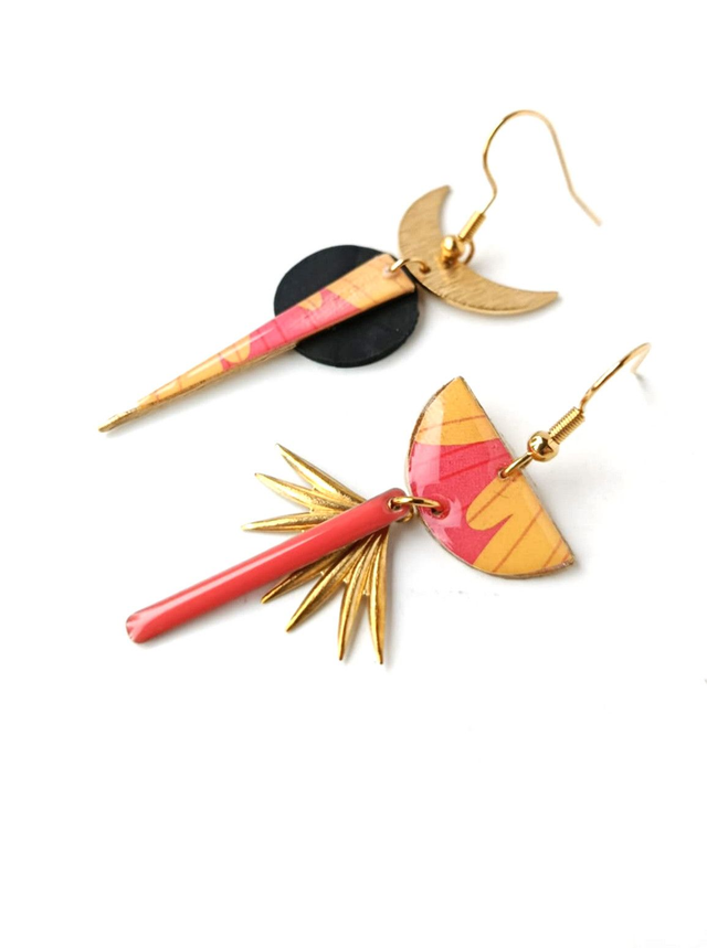 Boucles d'oreilles Asymétriques Upcyclées en Chambre à Air et Papier Recyclés - Florales