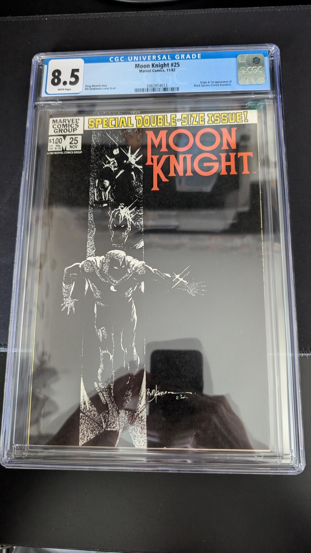 CGC Graded Comic 8.5 Marvel Moon Knight #25