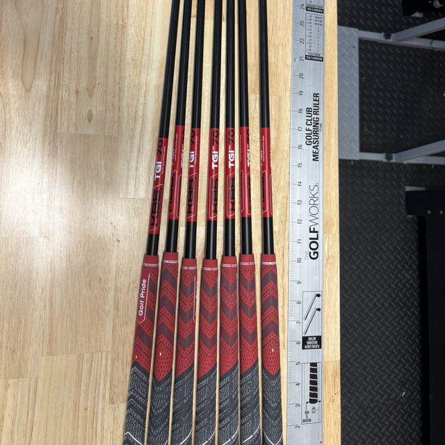 KBS TGi 70 Graphite Iron Shaft Set (4-PW) Regular (Used)