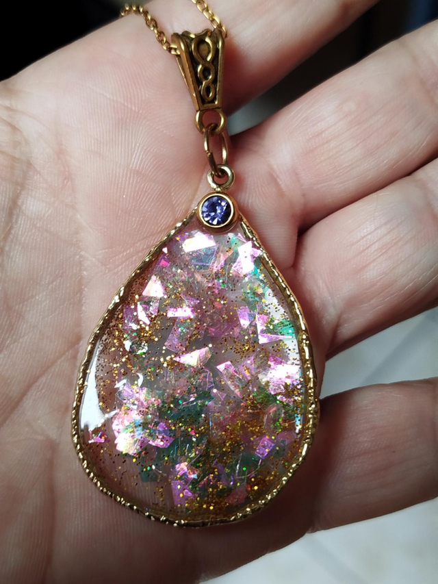 Pendentif Goutte enchantée 