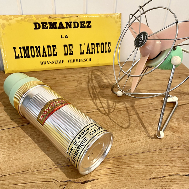 Panneau publicitaire Limonade de l'Artois