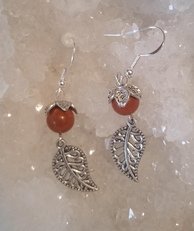 jaspe rouge (boucles d'oreilles "feuilles") 