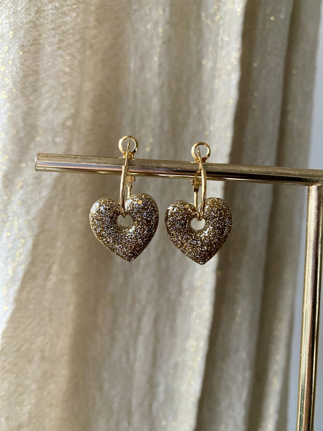 Créoles coeur - paillettes fines dorées