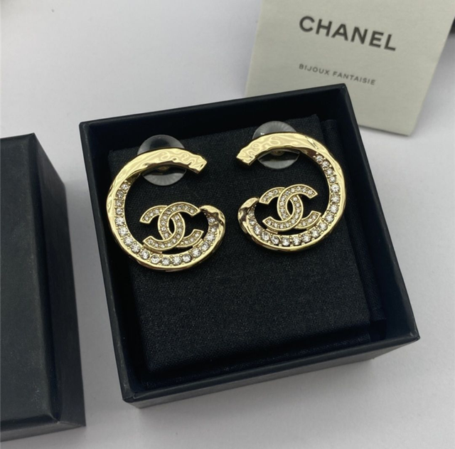 Boucles d'oreilles CH