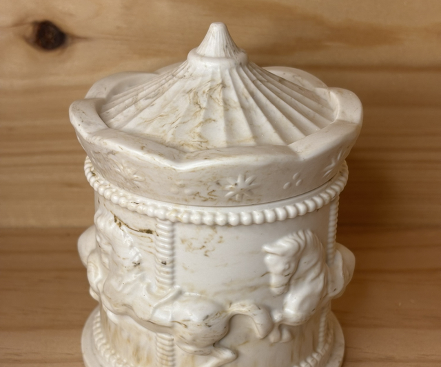 Boîte carrousel, marbré beige