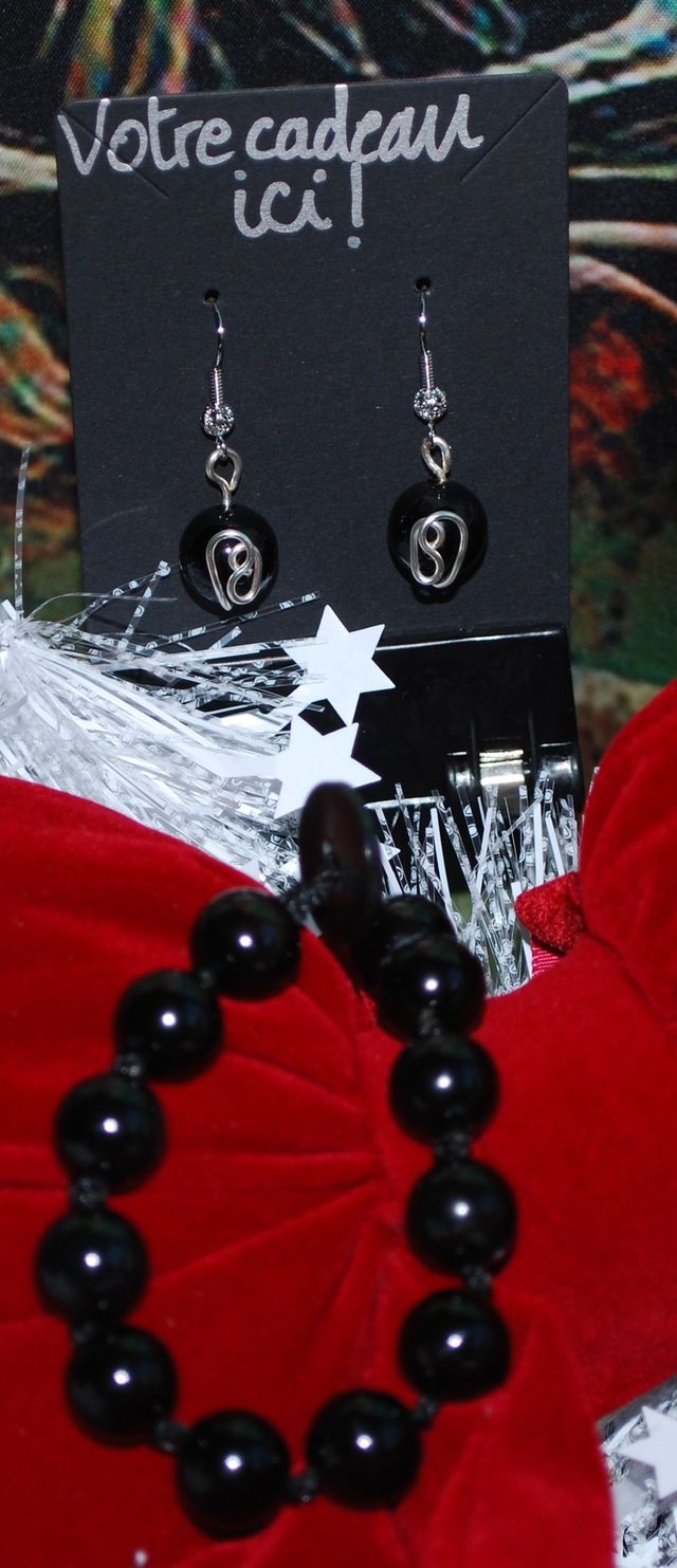 Le bracelet en obsidienne acheté = une paire de boucle d&#039;oreille offerte !