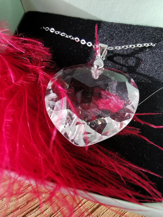 Lais - cristal de roche faceté