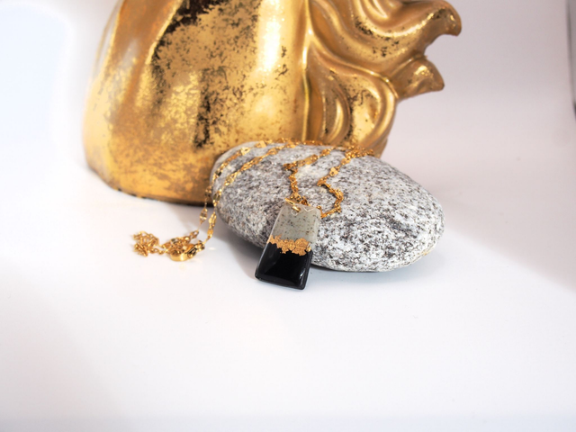 GRANIT / TRAPÉZOÏDALE PENDENTIF