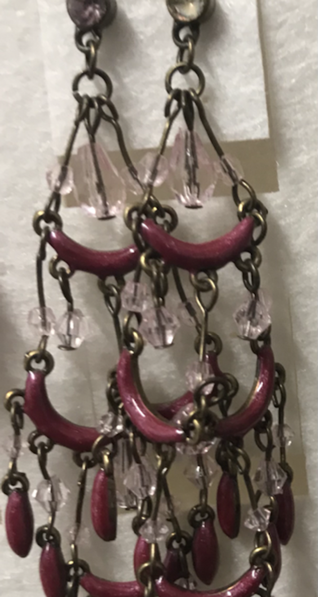Burgundy Vintage Dangling Earrings -BDE02