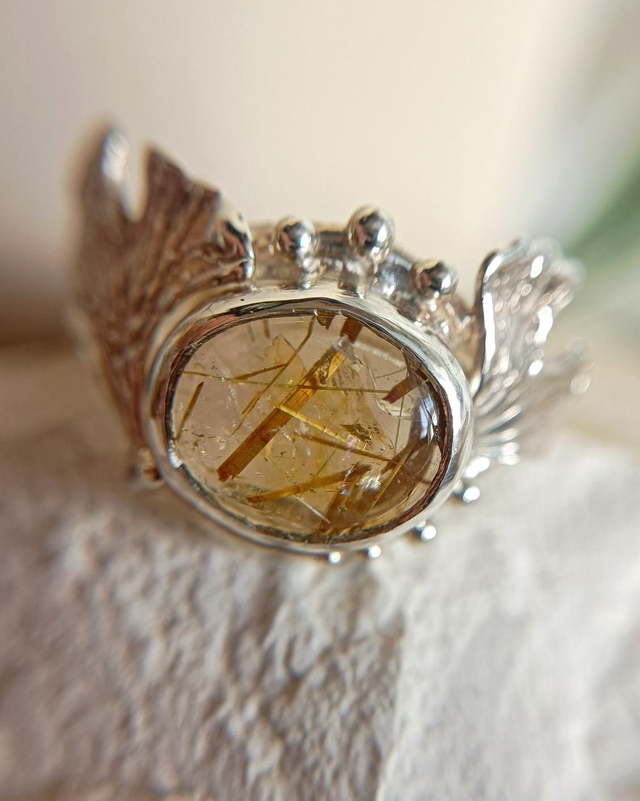 Anello Gingko e Quarzo