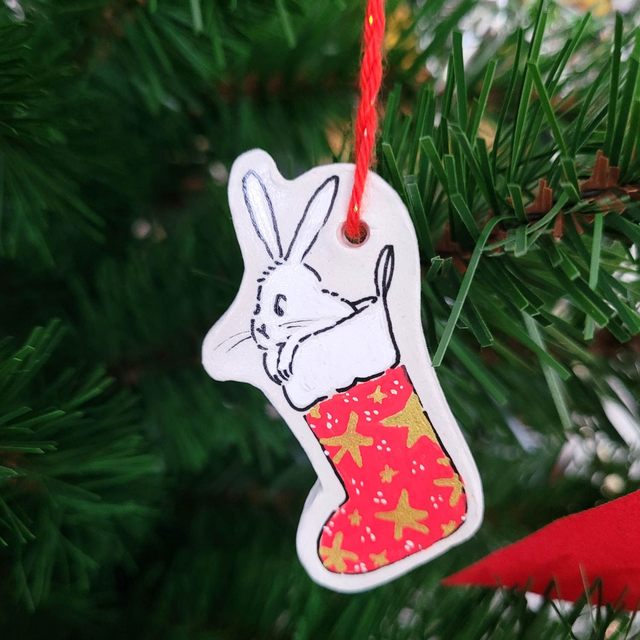 Suspension Lapin et chaussette de Noël rouge