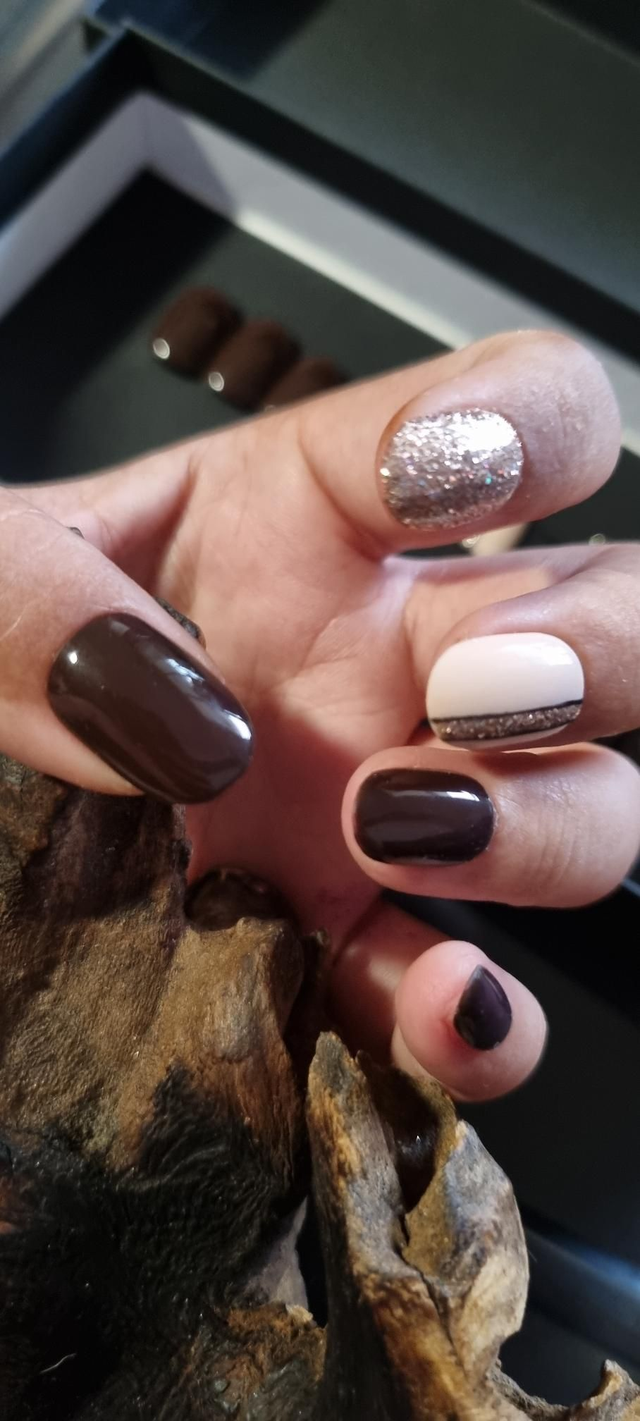 Magnifique choco-line oval xs