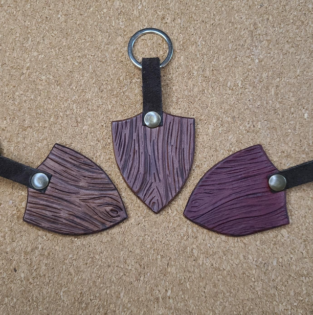 Porte-clefs Charmes d'écorce noisette