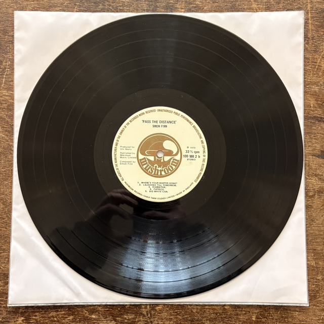 Simon Finn Pass The Distance Vinyl Record 1970 LP Folk Rock Psychedelic Mushroom