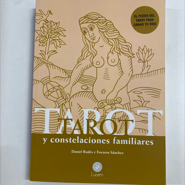 TAROT y constelaciones familiares 