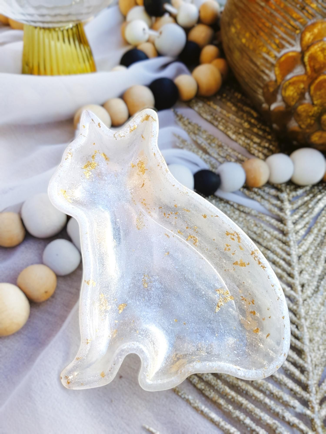 Trinket dish- animal- Diamond pearl with gold leaf