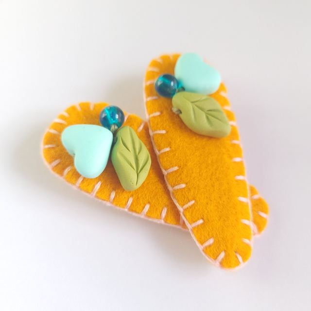 Folk Heart Hair Clip - Orange - Pair