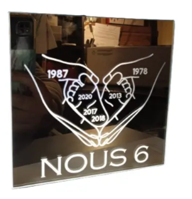 Miroir Personnalisé avec Date et Inscription