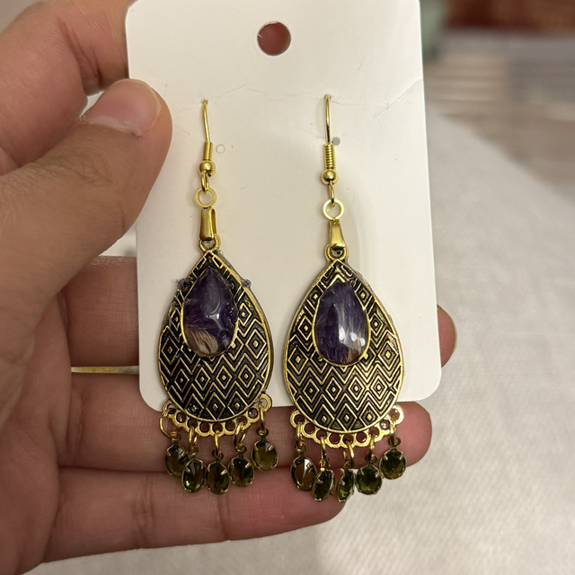 Lavender in resin danglings