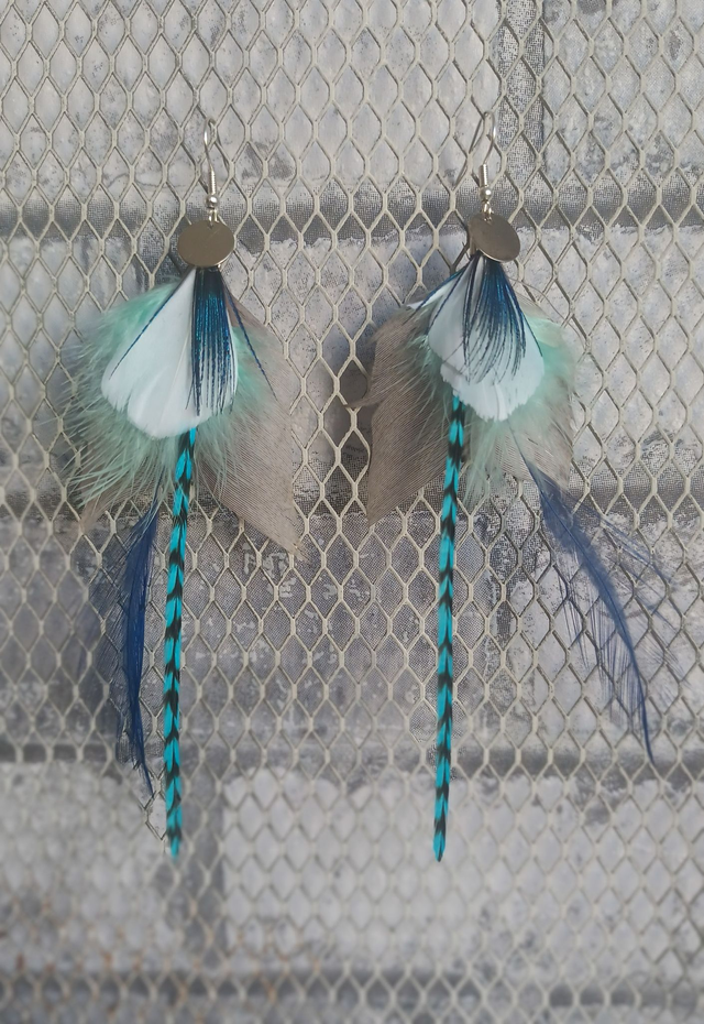 Boucles en plumes 